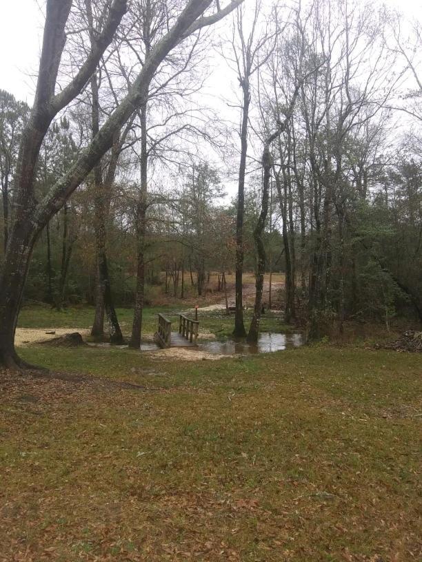 Whispering Creek Lodging & Rv Resort Newton Bagian luar foto